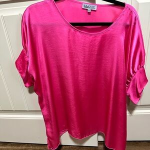 Tutu & Lilli Round neck Top M/L-XS/S-hot pink